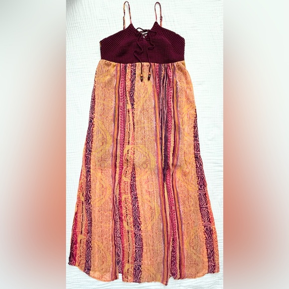 NWT Xhiliration crochet flowy burgundy red overlay maxi boho dress sz Med - Picture 2 of 16